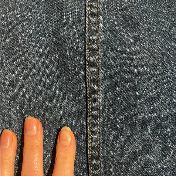 J. Crew Dark Blue vintage inspired Denim Button-Front A-Line Skirt🎀 - Picture 2 of 3